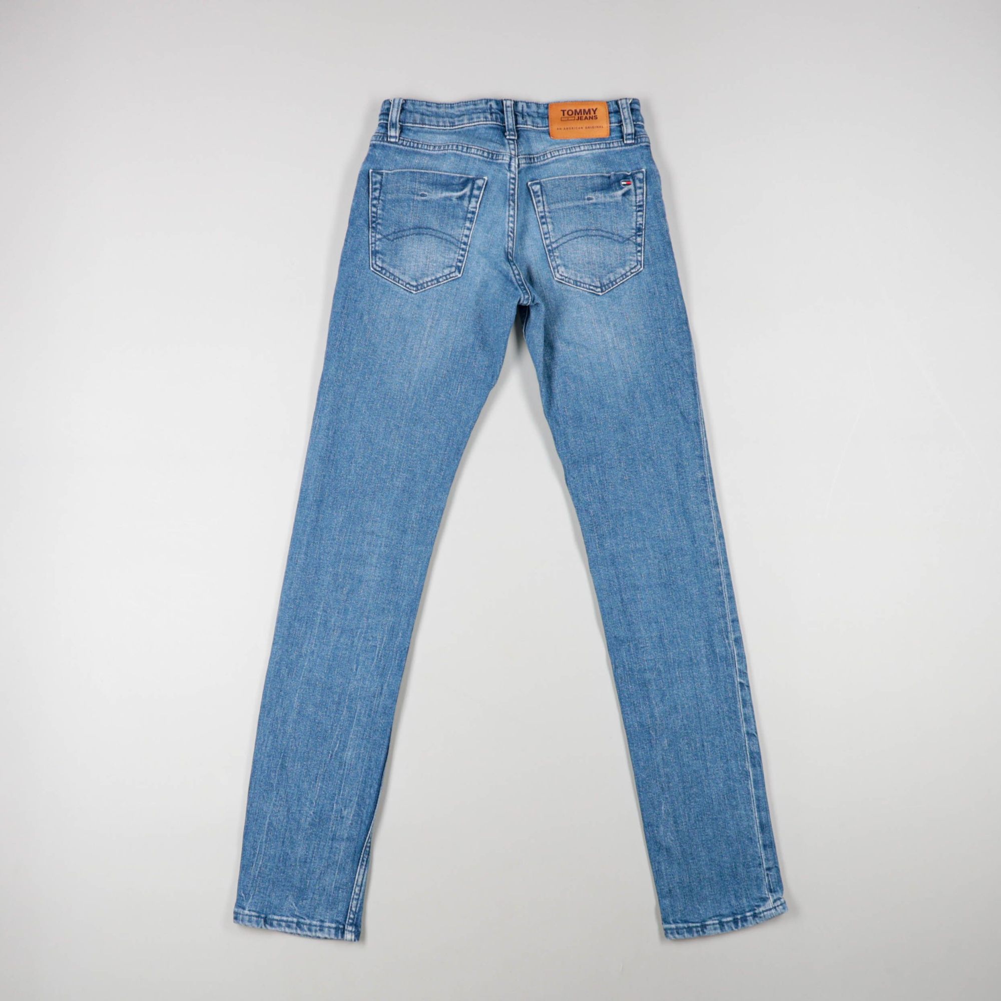 джинсы Tommy Jeans